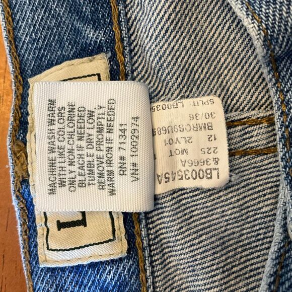 Upcycled LL Bean Straight Leg Jeans 5 Pocket, sun and bee painted on pockets! Si - Picture 14 of 16